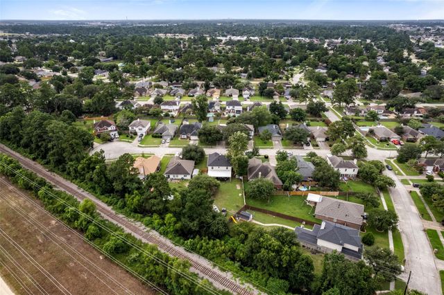 3722 Oaklace Drive, Spring, TX 77389