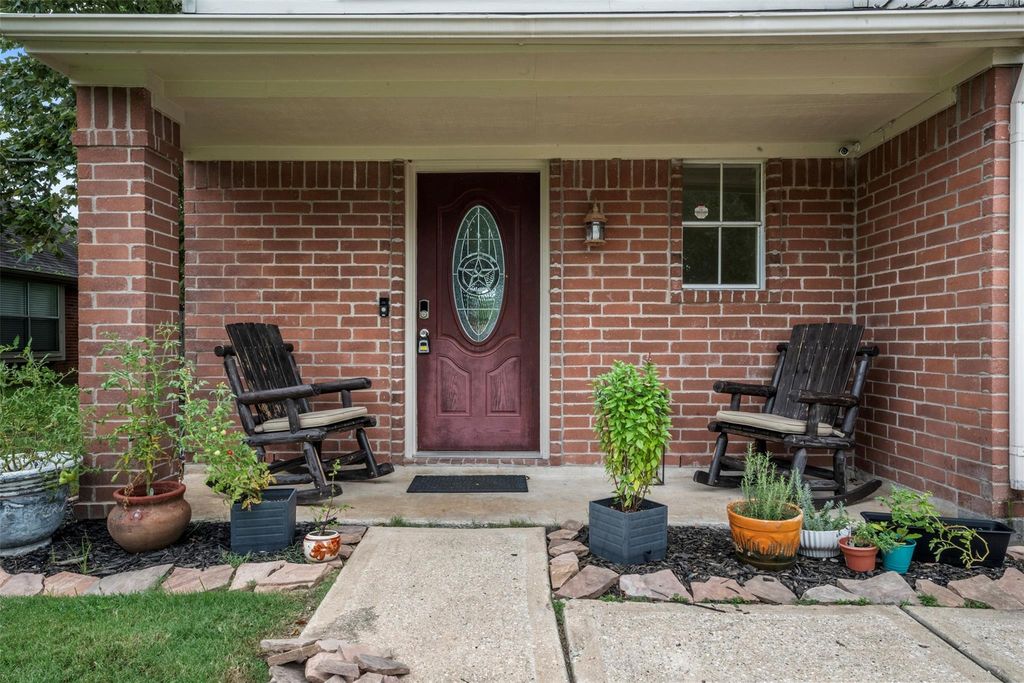 3722 Oaklace Drive, Spring, TX 77389