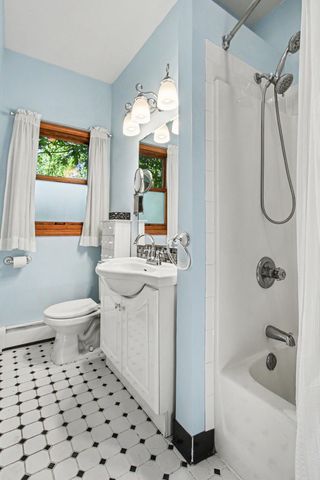 1424 Island Road, Valparaiso, IN 46383