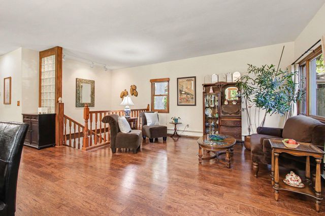 1424 Island Road, Valparaiso, IN 46383