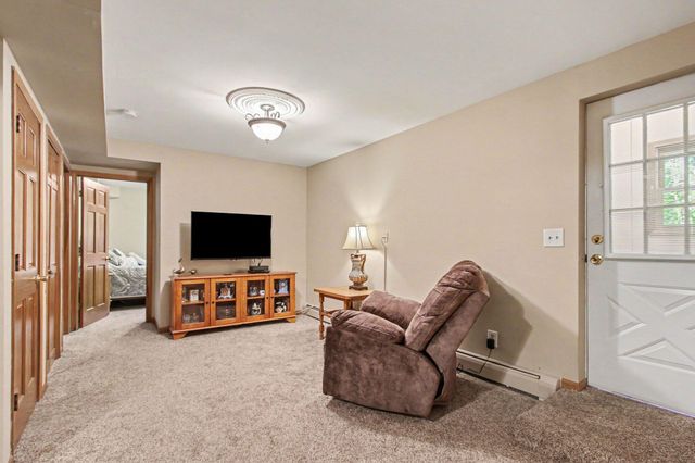 1424 Island Road, Valparaiso, IN 46383