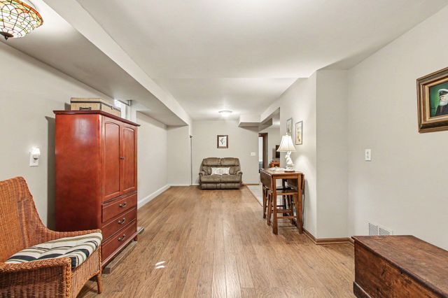 1424 Island Road, Valparaiso, IN 46383