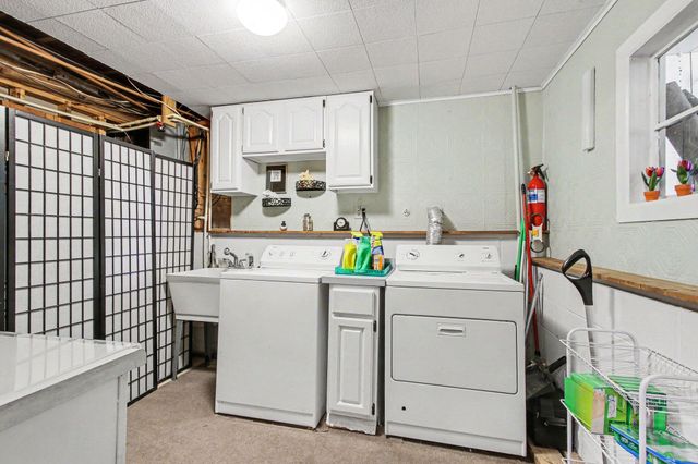 1424 Island Road, Valparaiso, IN 46383