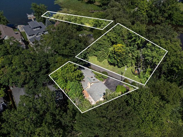 1424 Island Road, Valparaiso, IN 46383