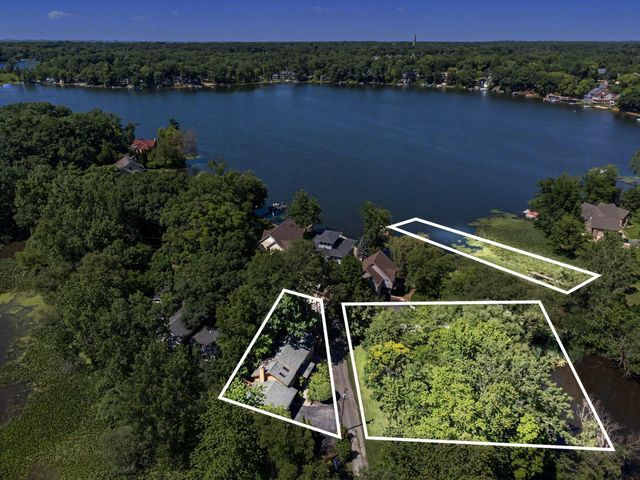 1424 Island Road, Valparaiso, IN 46383