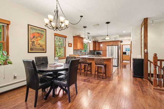 1424 Island Road, Valparaiso, IN 46383
