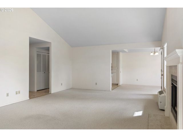 15719 Se 23RD St 116, Vancouver, WA 98683