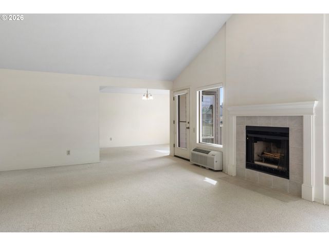 15719 Se 23RD St 116, Vancouver, WA 98683