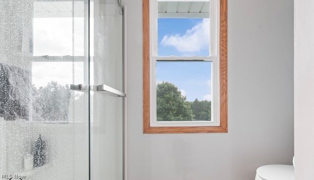 9825 Fox Knoll Drive, Orrville, OH 44667