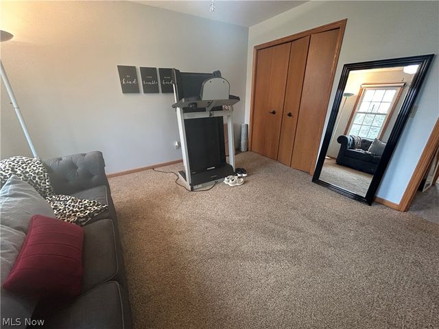 9825 Fox Knoll Drive, Orrville, OH 44667