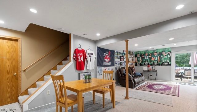 9825 Fox Knoll Drive, Orrville, OH 44667