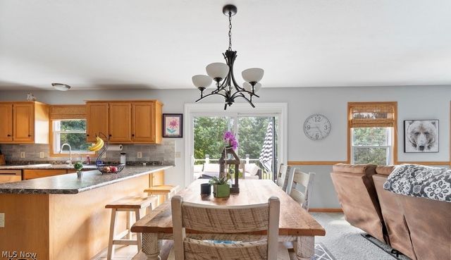 9825 Fox Knoll Drive, Orrville, OH 44667