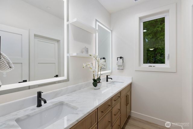 10719 Lake View Drive, Lake Stevens, WA 98258