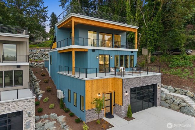 10719 Lake View Drive, Lake Stevens, WA 98258