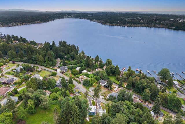 10719 Lake View Drive, Lake Stevens, WA 98258
