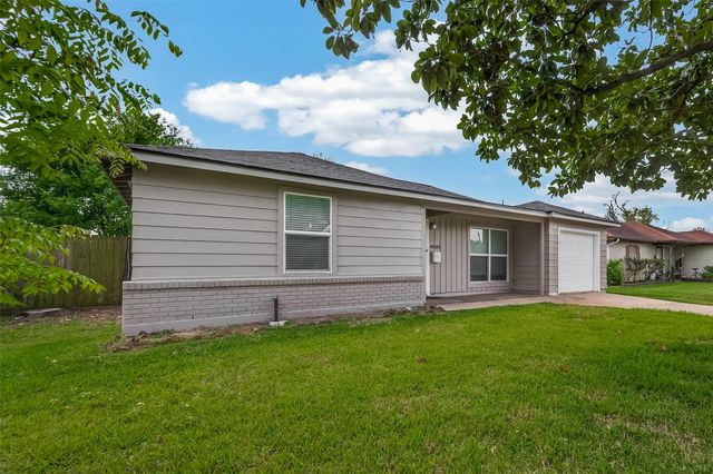 1310 Belshire Road, Pasadena, TX 77502