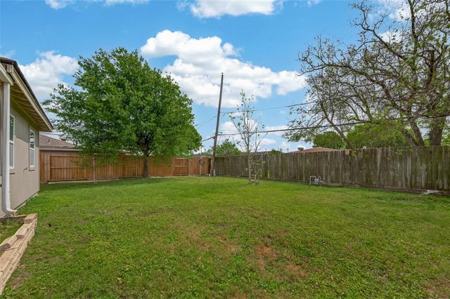 1310 Belshire Road, Pasadena, TX 77502