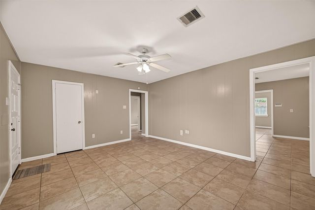 1310 Belshire Road, Pasadena, TX 77502