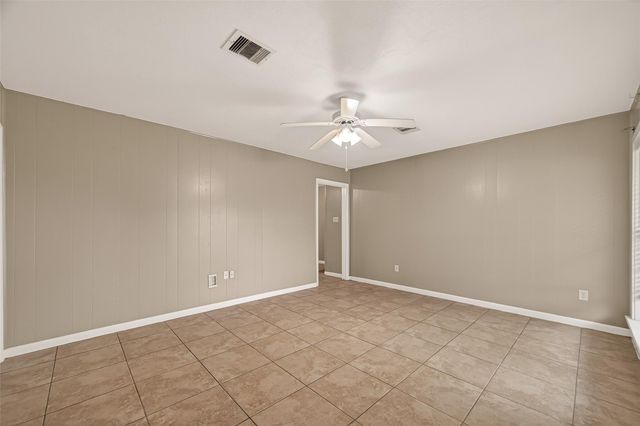 1310 Belshire Road, Pasadena, TX 77502