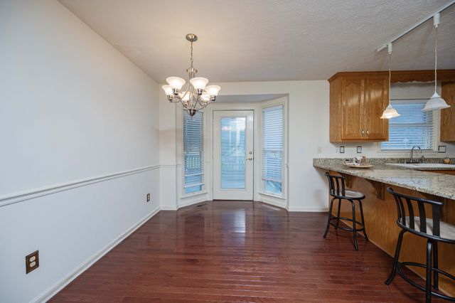 205 Meadowlark Ct, Dickson, TN 37055