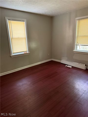 610 Elbon Avenue, Akron, OH 44306