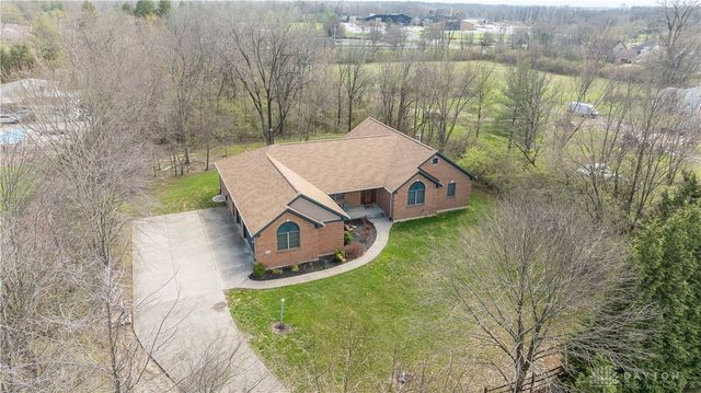 1962 Rich Road, Beavercreek, OH 45432