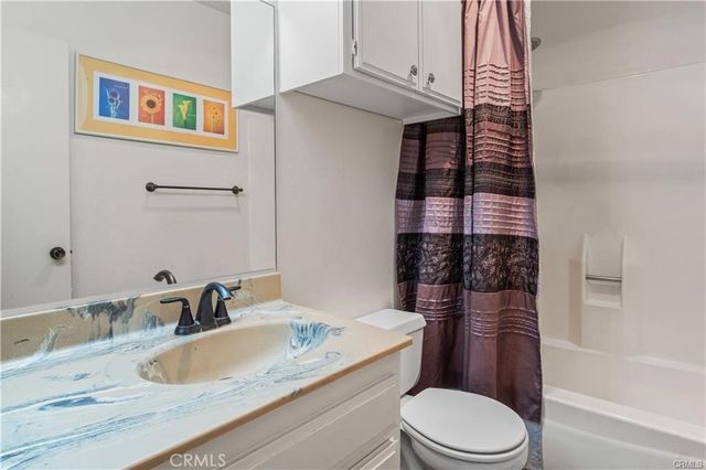 5860 Benner 303, Los Angeles, CA 90042