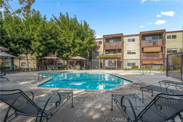 5860 Benner 303, Los Angeles, CA 90042