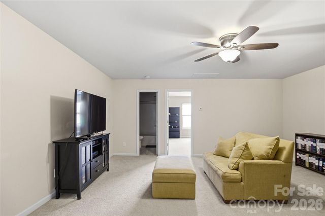 11824 Springpoint Lane, Charlotte, NC 28278