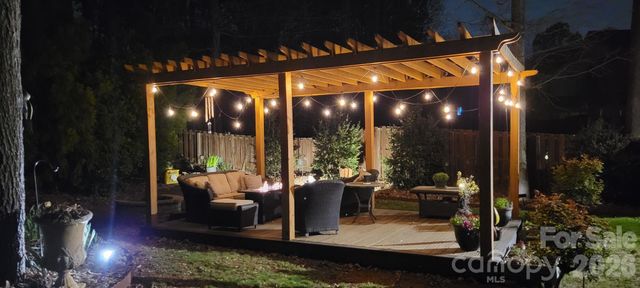 11824 Springpoint Lane, Charlotte, NC 28278