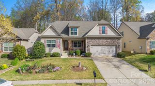 11824 Springpoint Lane, Charlotte, NC 28278