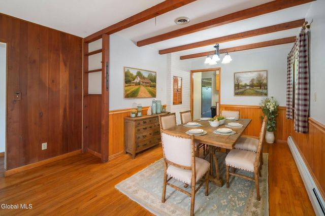 1 White Birch Lane, New Baltimore, NY 12192