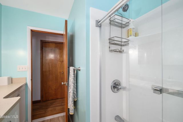 1 White Birch Lane, New Baltimore, NY 12192