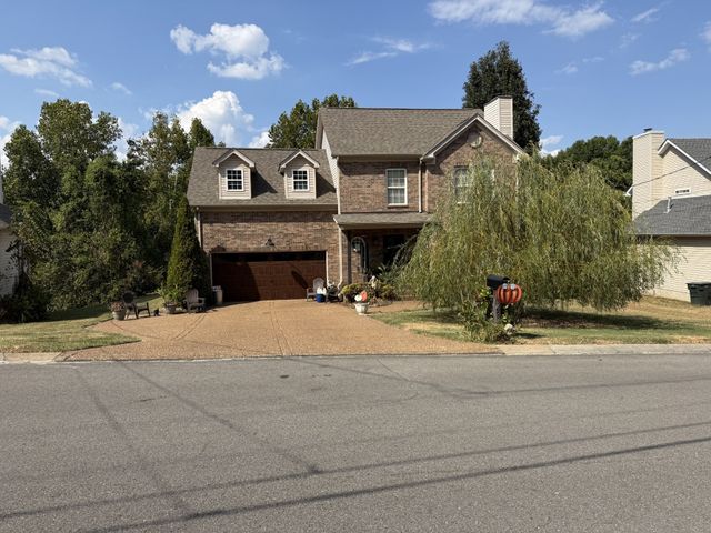 422 Brownstone St, Old Hickory, TN 37138