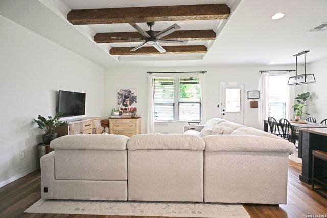 2842 RIDGE BERRY RD, New Braunfels, TX 78130