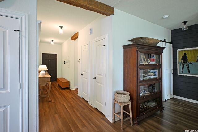 2842 RIDGE BERRY RD, New Braunfels, TX 78130