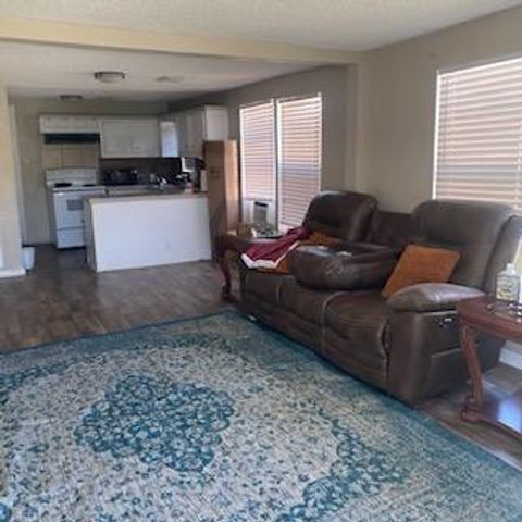 2211 Grover Avenue, Galveston, TX 77551