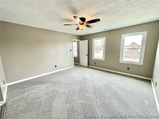 4206 Buckhurst Drive, Hope Mills, NC 28348