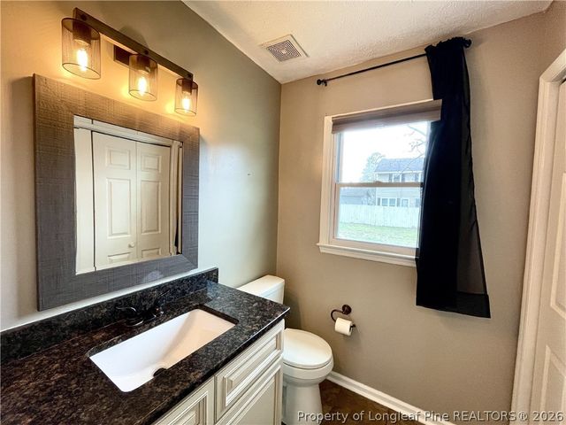 4206 Buckhurst Drive, Hope Mills, NC 28348