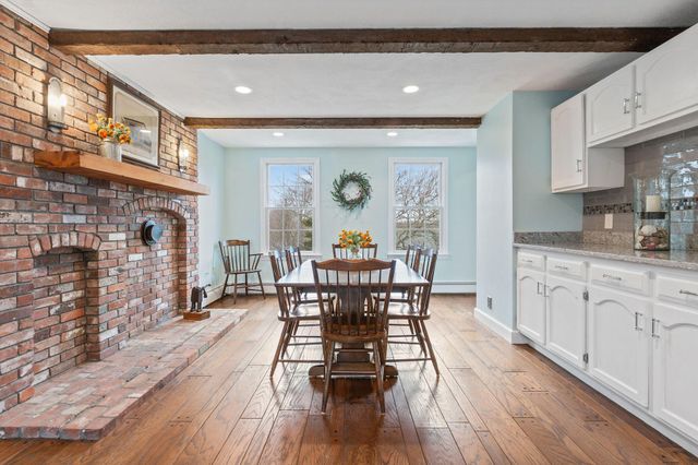 10 Briarfield Road, South Dennis, MA 02660