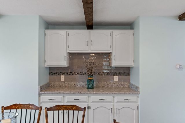 10 Briarfield Road, South Dennis, MA 02660