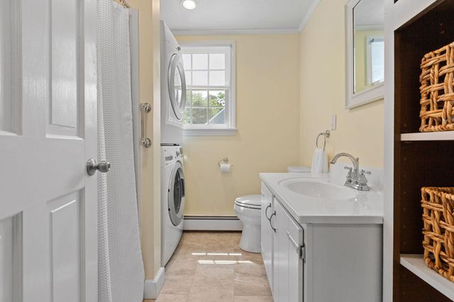 10 Briarfield Road, South Dennis, MA 02660