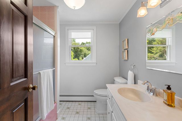 10 Briarfield Road, South Dennis, MA 02660