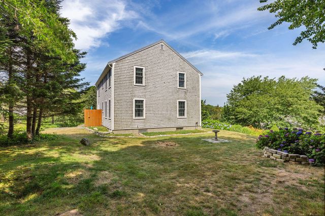 10 Briarfield Road, South Dennis, MA 02660