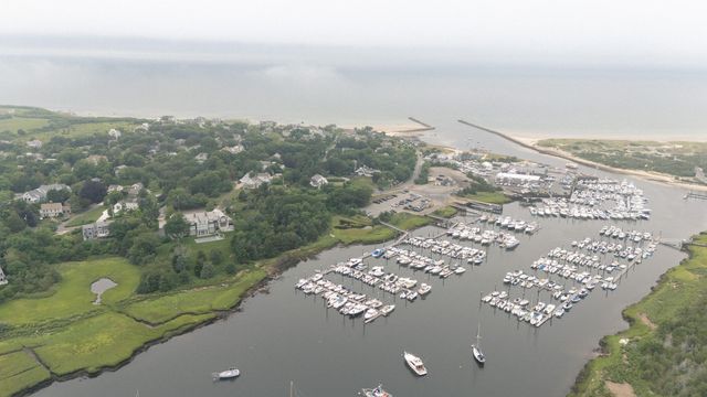 10 Briarfield Road, South Dennis, MA 02660