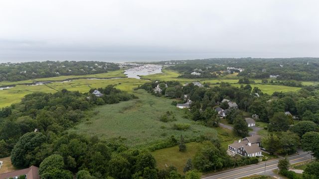 10 Briarfield Road, South Dennis, MA 02660