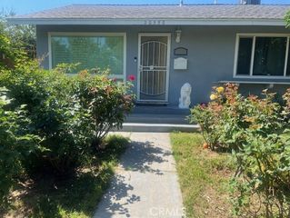 20550 Sherman Way, Winnetka, CA 91306