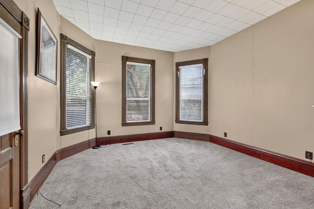 100 Aeolia Dr, Auburn, CA 95603