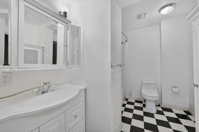 100 Aeolia Dr, Auburn, CA 95603