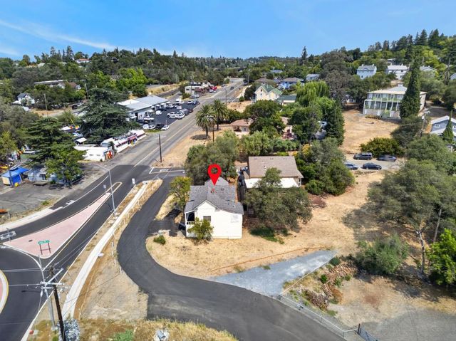 100 Aeolia Dr, Auburn, CA 95603